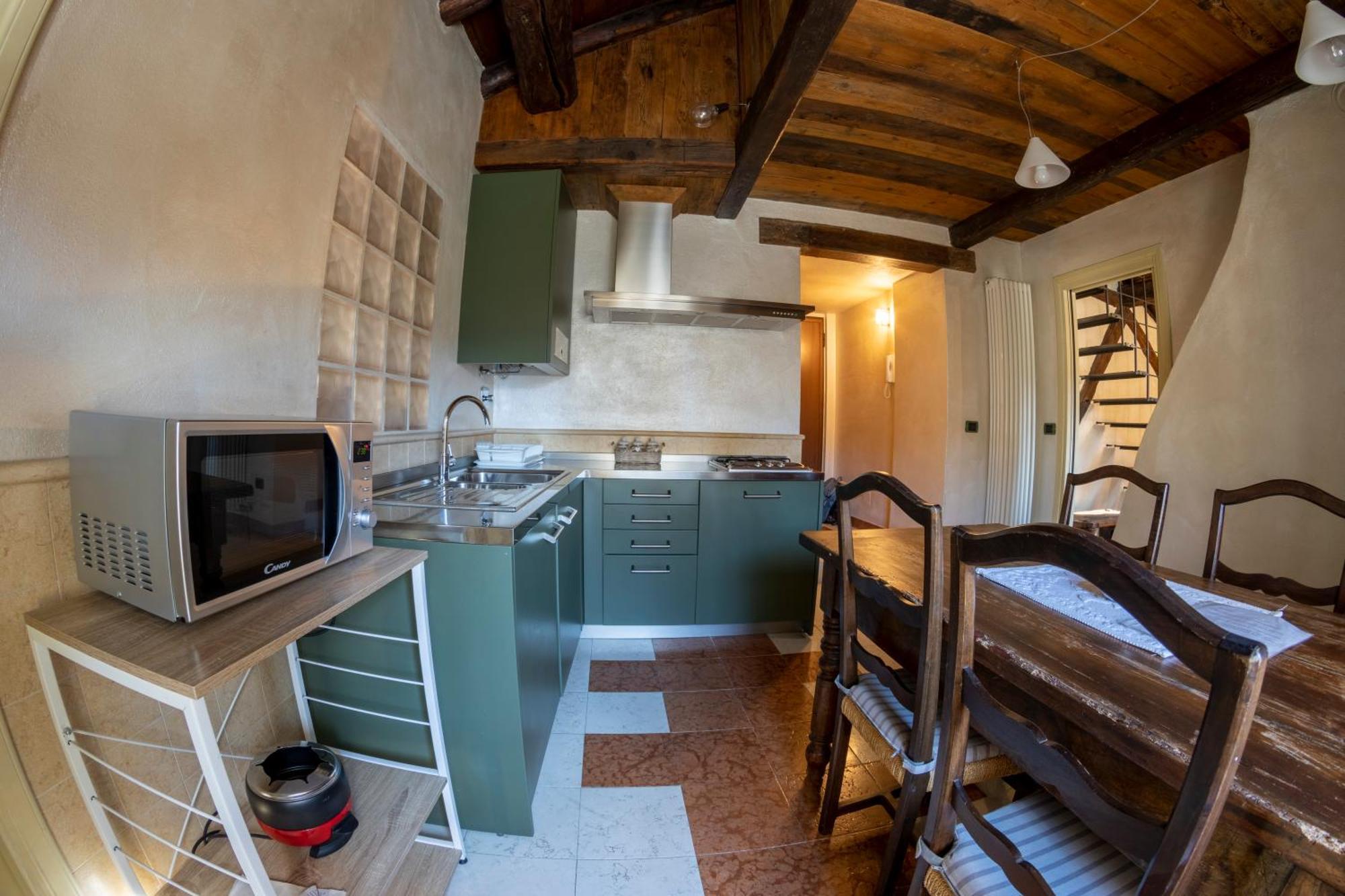 Aosta Con Vista - Appartamento In Centro Ngoại thất bức ảnh